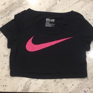 Nike Crop Top
